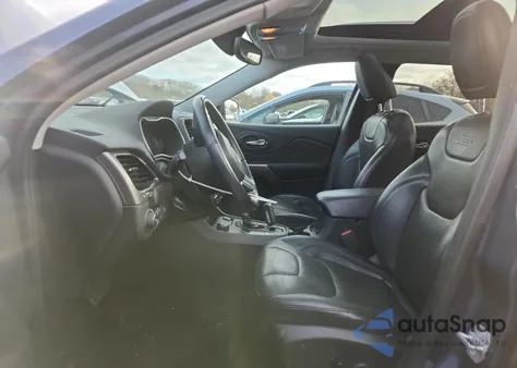 2019 Jeep Cherokee Limited из США, поврежденный, VIN 1C4PJMDN8KD379284